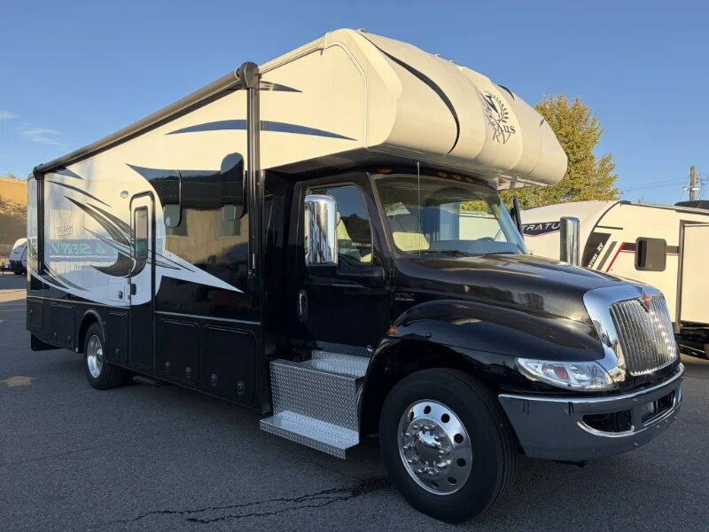 Nexus TRIUMPH 34TSC