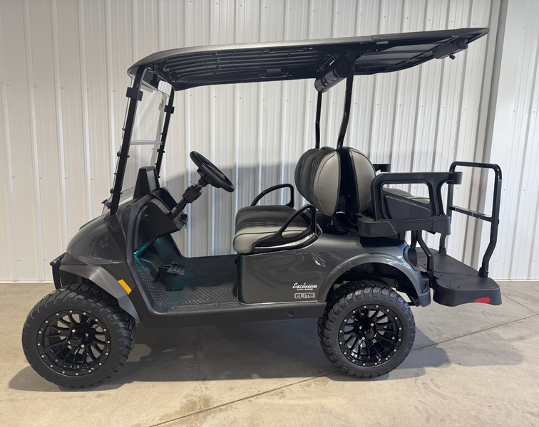 E-Z-GO  RXV4 Summit XT Elite